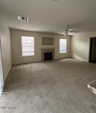 4135 E BELLERIVE Drive, Chandler, AZ 85249