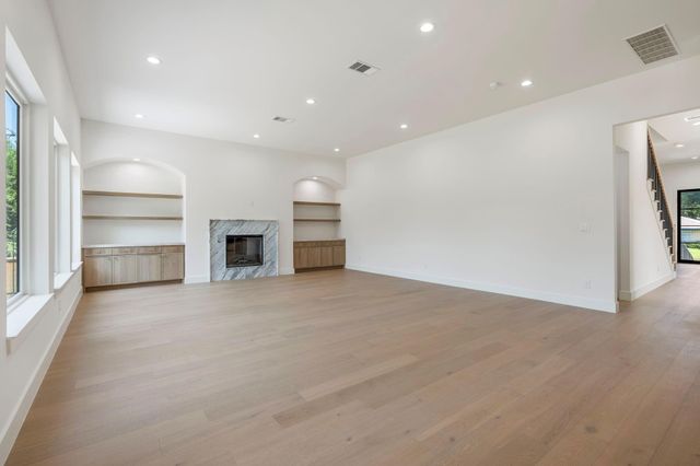 4009 Newshire Drive, Houston, TX 77025