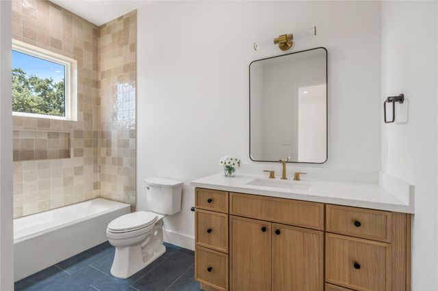 4009 Newshire Drive, Houston, TX 77025