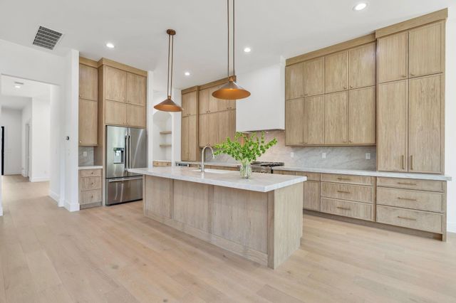 4009 Newshire Drive, Houston, TX 77025