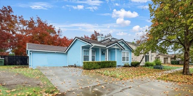 1753 River Run Dr, Linda, CA 95901
