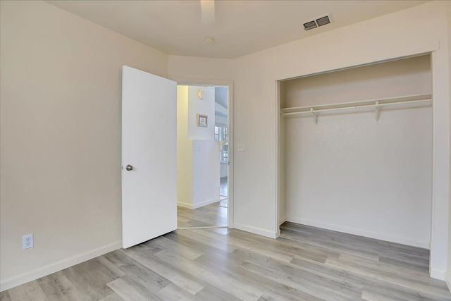 1753 River Run Dr, Linda, CA 95901