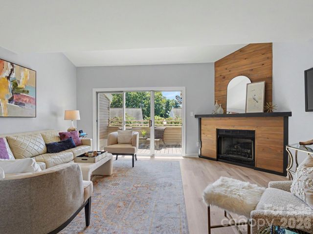 14546 Waterside Drive, Charlotte, NC 28278