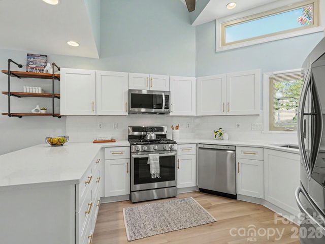 14546 Waterside Drive, Charlotte, NC 28278