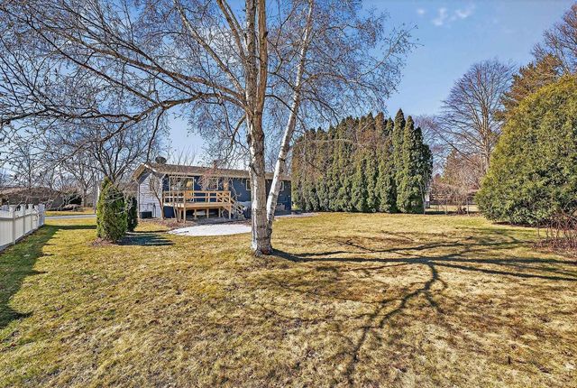 5406 LANI Lane, Mcfarland, WI 53558