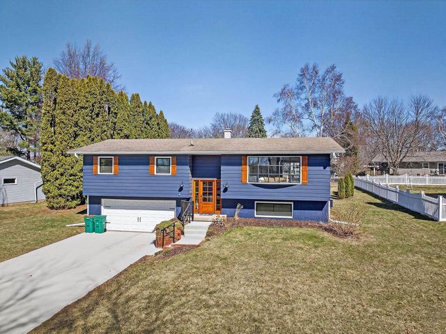 5406 LANI Lane, Mcfarland, WI 53558