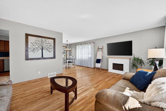 5406 LANI Lane, Mcfarland, WI 53558