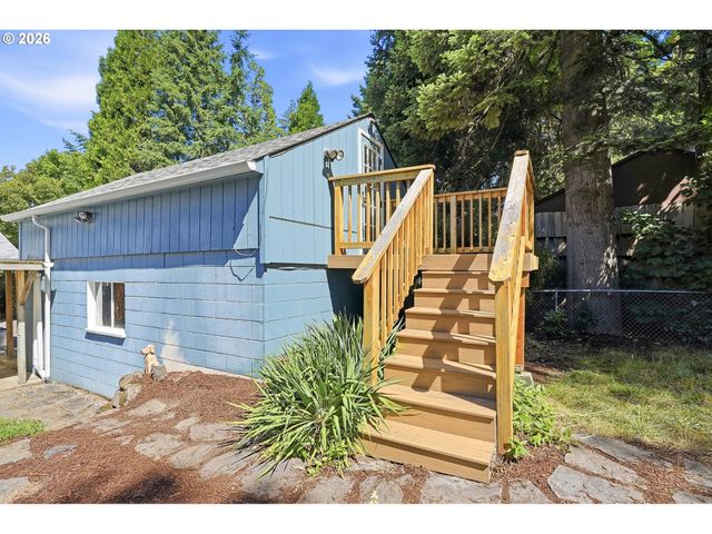 7464 Sw 53RD Ave, Portland, OR 97219
