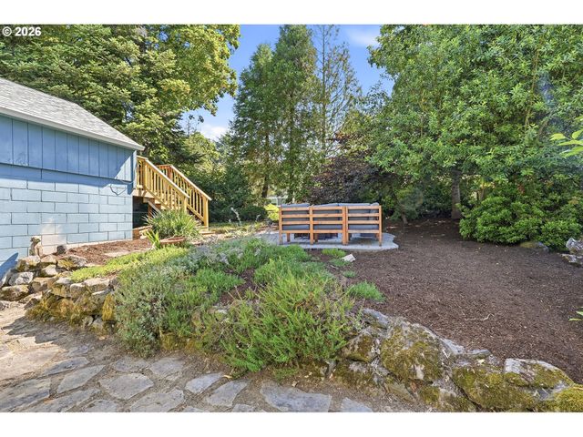 7464 Sw 53RD Ave, Portland, OR 97219