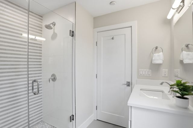 57 Hurley St. 3, Cambridge, MA 02141