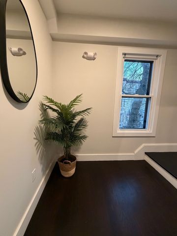 57 Hurley St. 3, Cambridge, MA 02141