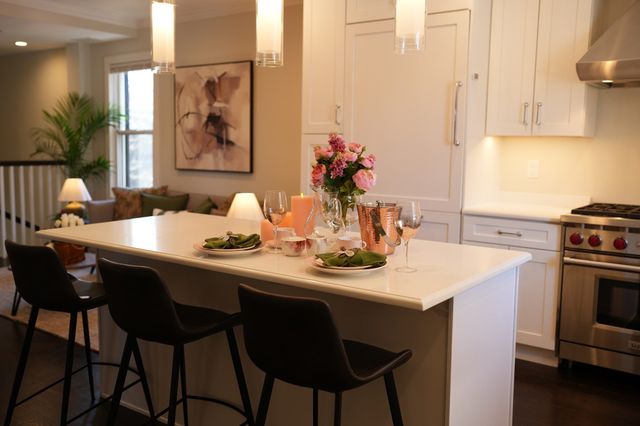 57 Hurley St. 3, Cambridge, MA 02141