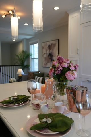 57 Hurley St. 3, Cambridge, MA 02141