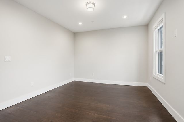 57 Hurley St. 3, Cambridge, MA 02141
