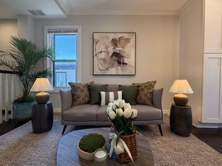 57 Hurley St. 3, Cambridge, MA 02141