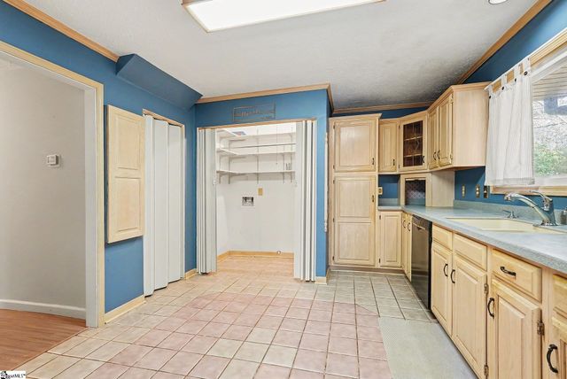 113 Grant Drive, Laurens, SC 29360