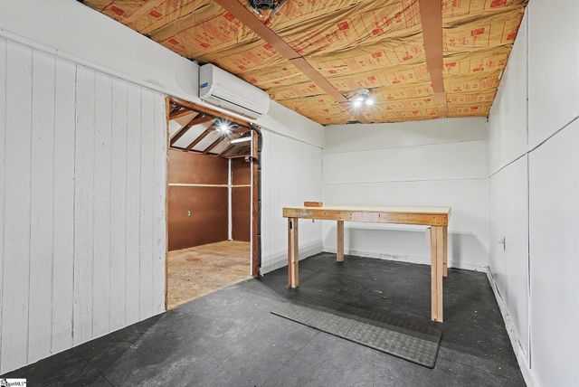 113 Grant Drive, Laurens, SC 29360