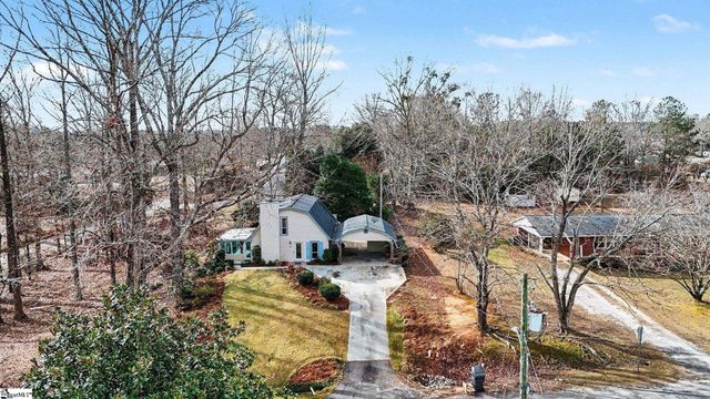 113 Grant Drive, Laurens, SC 29360