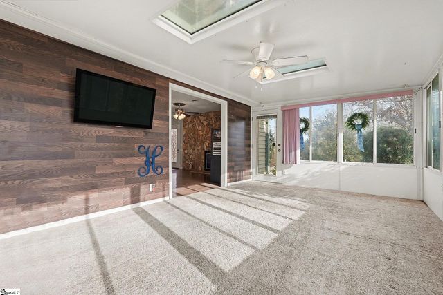 113 Grant Drive, Laurens, SC 29360