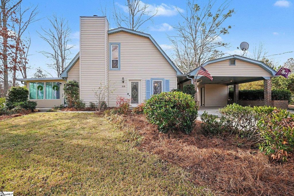 113 Grant Drive, Laurens, SC 29360