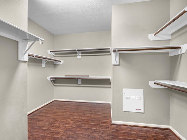 15826 Shoreline Terrace Drive, Houston, TX 77044