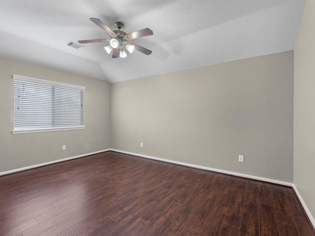 15826 Shoreline Terrace Drive, Houston, TX 77044
