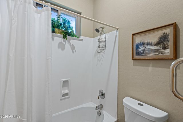 2770 E BUENA VISTA Drive, Chandler, AZ 85249