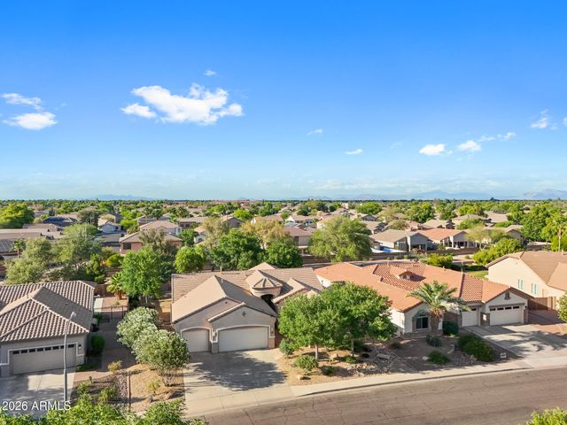 2770 E BUENA VISTA Drive, Chandler, AZ 85249
