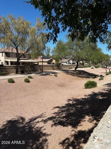 2770 E BUENA VISTA Drive, Chandler, AZ 85249