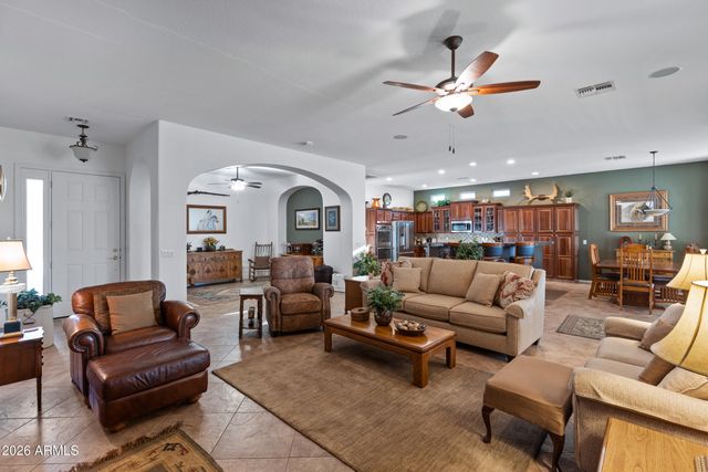 2770 E BUENA VISTA Drive, Chandler, AZ 85249