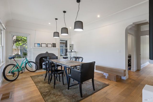 369 W Napa St, Sonoma, CA 95476