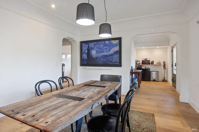 369 W Napa St, Sonoma, CA 95476