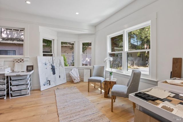 369 W Napa St, Sonoma, CA 95476