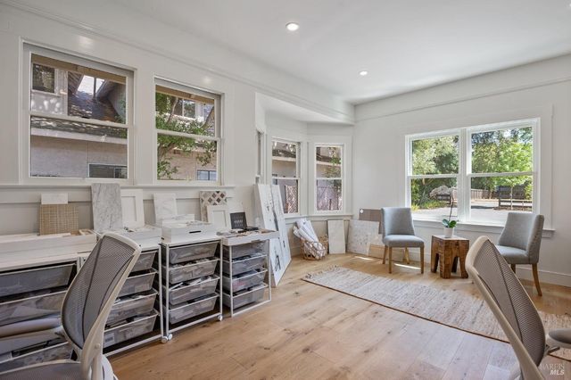 369 W Napa St, Sonoma, CA 95476