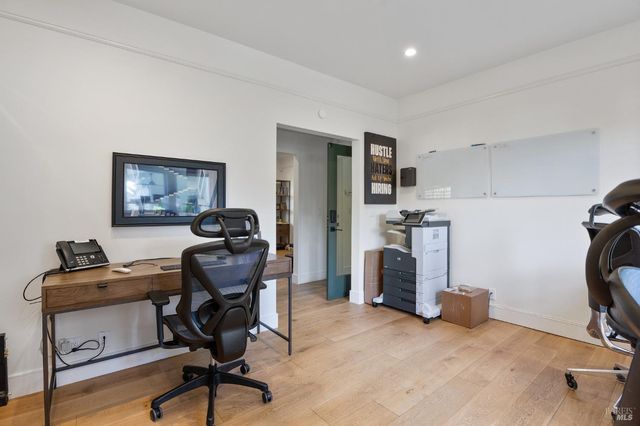 369 W Napa St, Sonoma, CA 95476