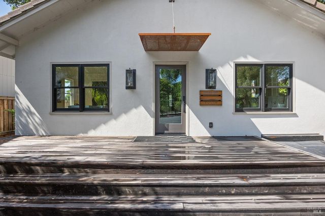 369 W Napa St, Sonoma, CA 95476