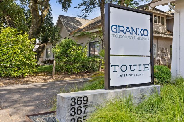 369 W Napa St, Sonoma, CA 95476