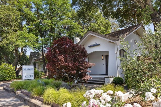 369 W Napa St, Sonoma, CA 95476