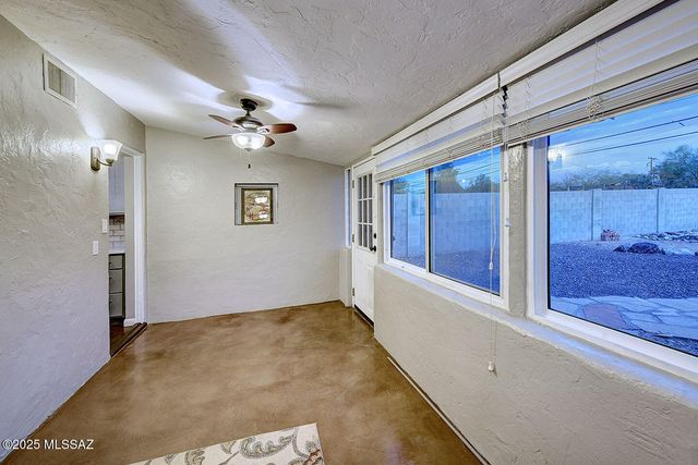 2512 E Linden Street, Tucson, AZ 85716