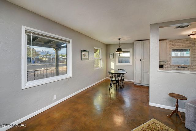 2512 E Linden Street, Tucson, AZ 85716