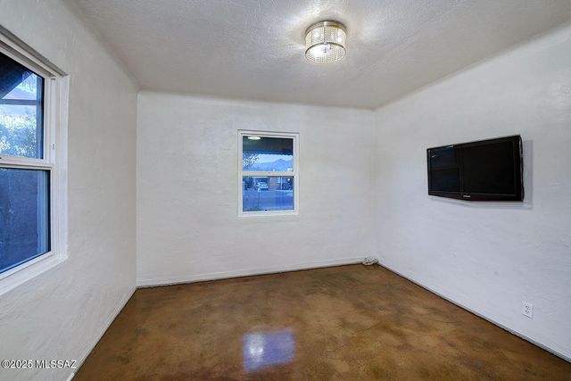 2512 E Linden Street, Tucson, AZ 85716