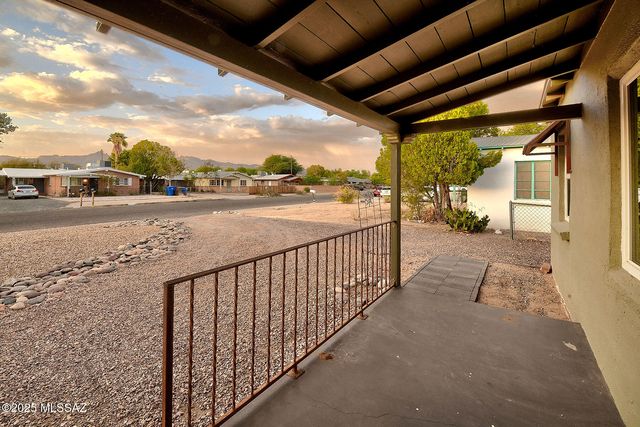 2512 E Linden Street, Tucson, AZ 85716