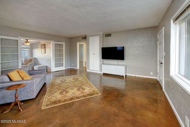 2512 E Linden Street, Tucson, AZ 85716