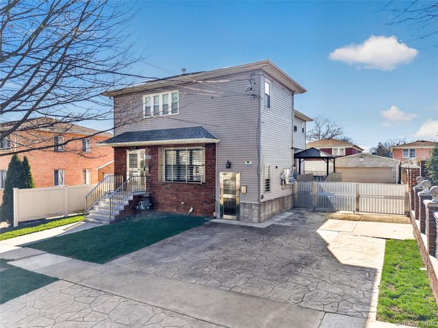 520 124th Street, College Point, NY 11356
