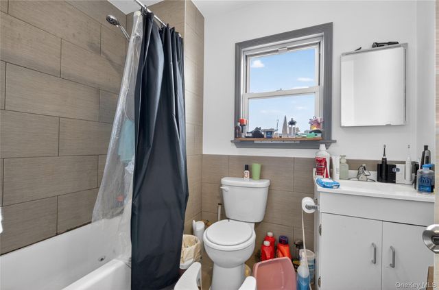 520 124th Street, College Point, NY 11356