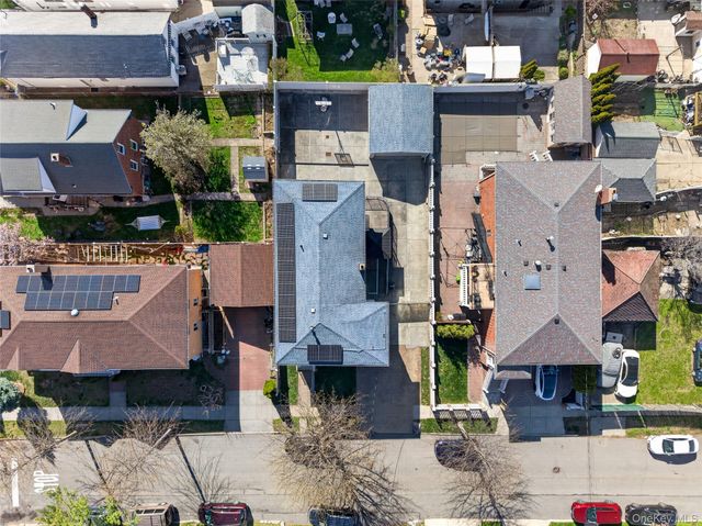 520 124th Street, College Point, NY 11356