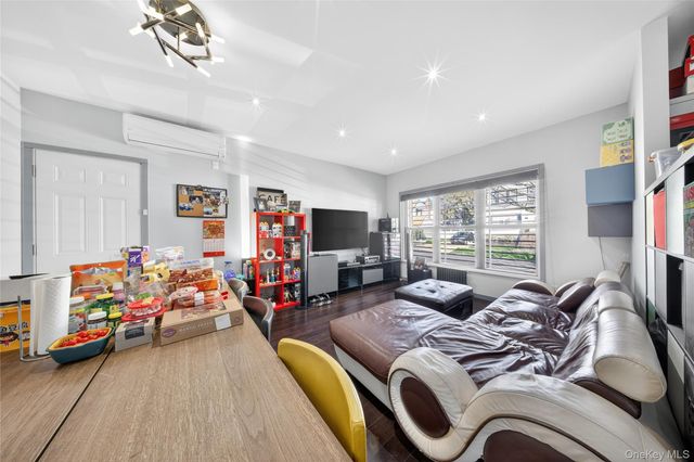 520 124th Street, College Point, NY 11356