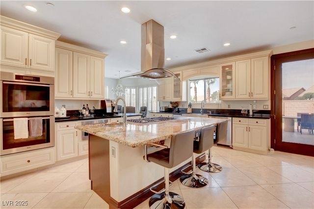 3541 Winter Wren Street, Las Vegas, NV 89122