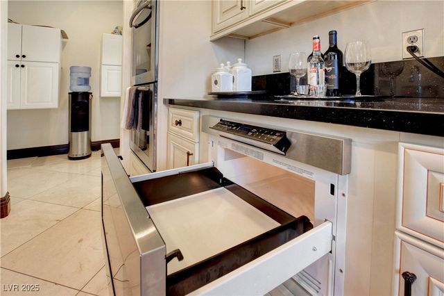 3541 Winter Wren Street, Las Vegas, NV 89122