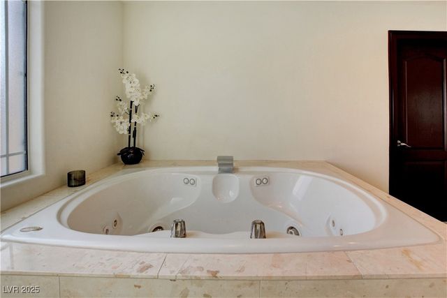 3541 Winter Wren Street, Las Vegas, NV 89122